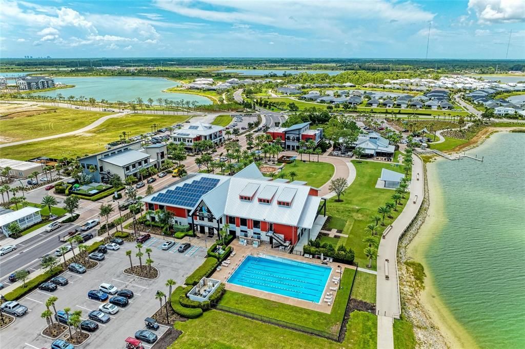 En Venta: $565,000 (3 camas, 3 baños, 2448 Pies cuadrados)