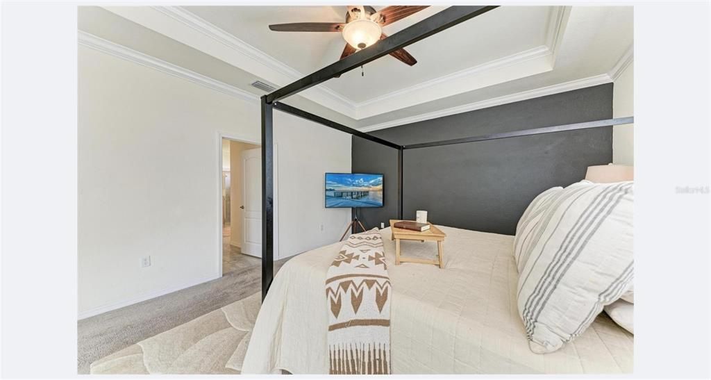 En Venta: $565,000 (3 camas, 3 baños, 2448 Pies cuadrados)