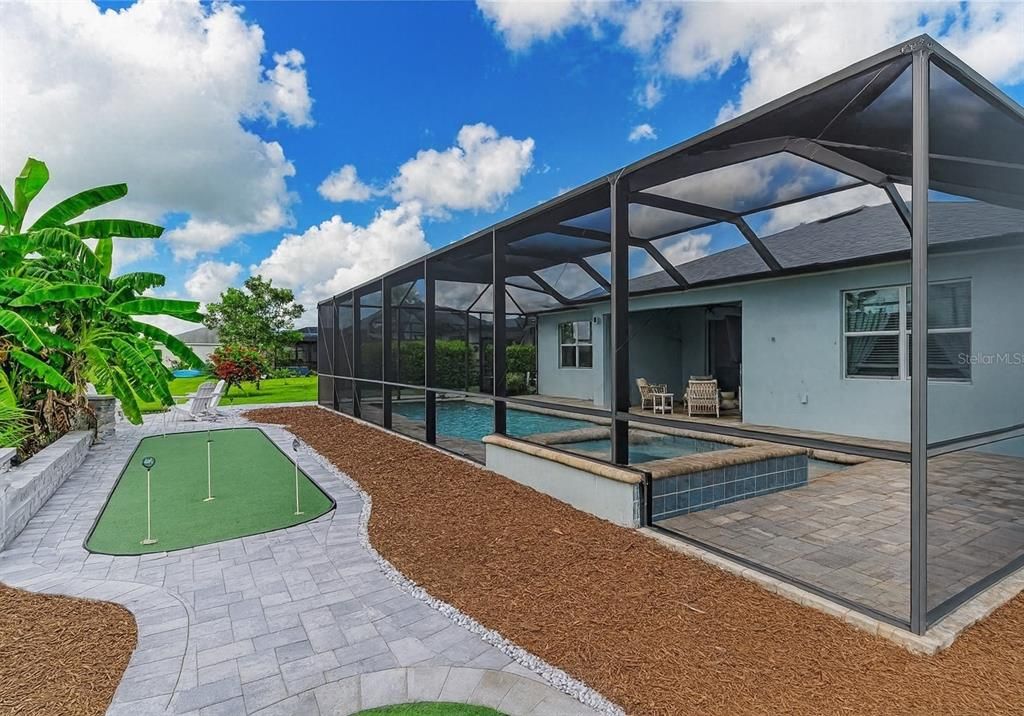 En Venta: $565,000 (3 camas, 3 baños, 2448 Pies cuadrados)