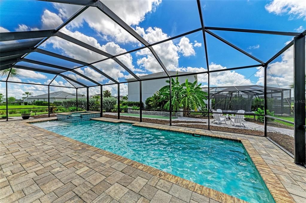 En Venta: $565,000 (3 camas, 3 baños, 2448 Pies cuadrados)