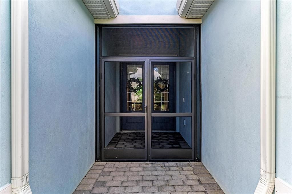 En Venta: $565,000 (3 camas, 3 baños, 2448 Pies cuadrados)