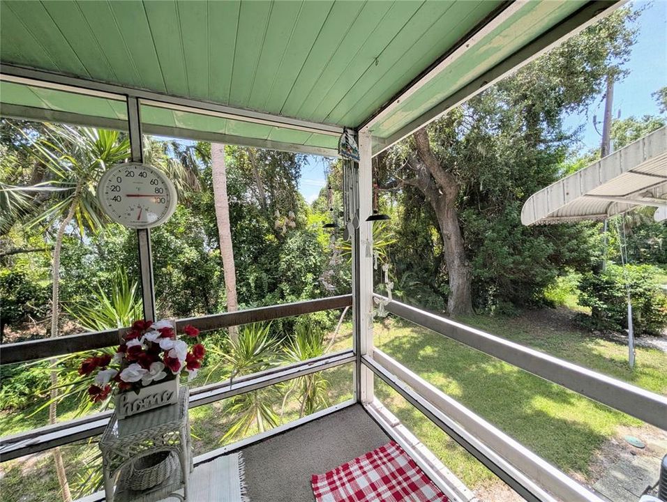 Active With Contract: $86,000 (2 beds, 1 baths, 840 Square Feet)