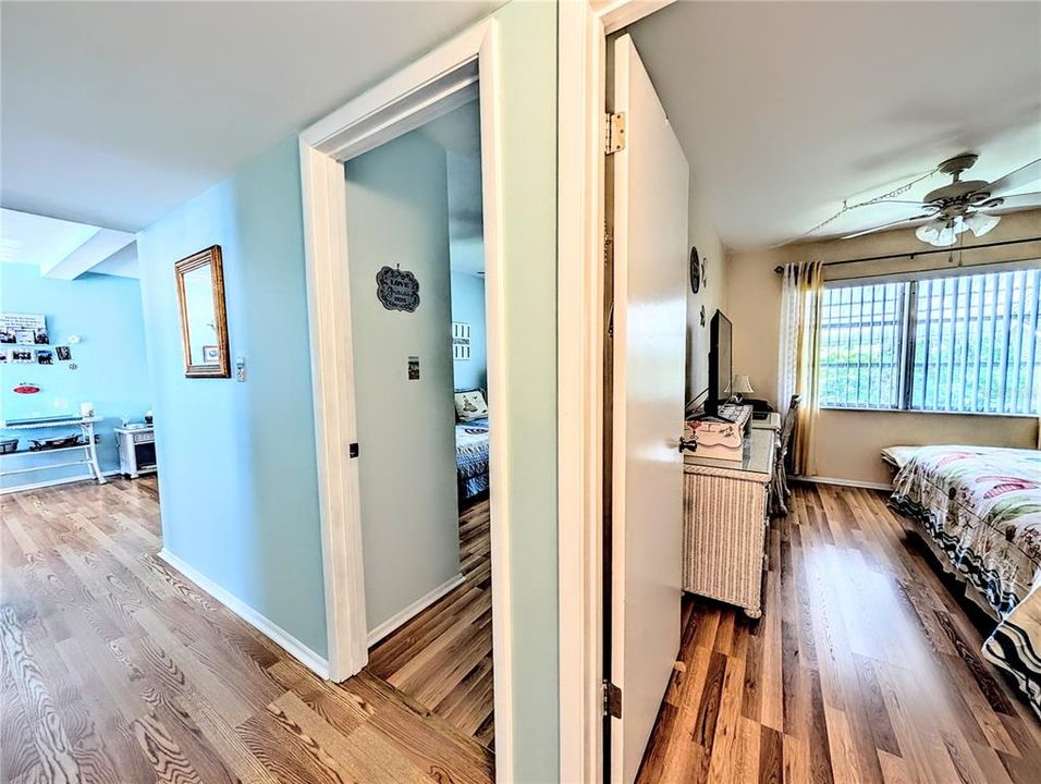Active With Contract: $86,000 (2 beds, 1 baths, 840 Square Feet)