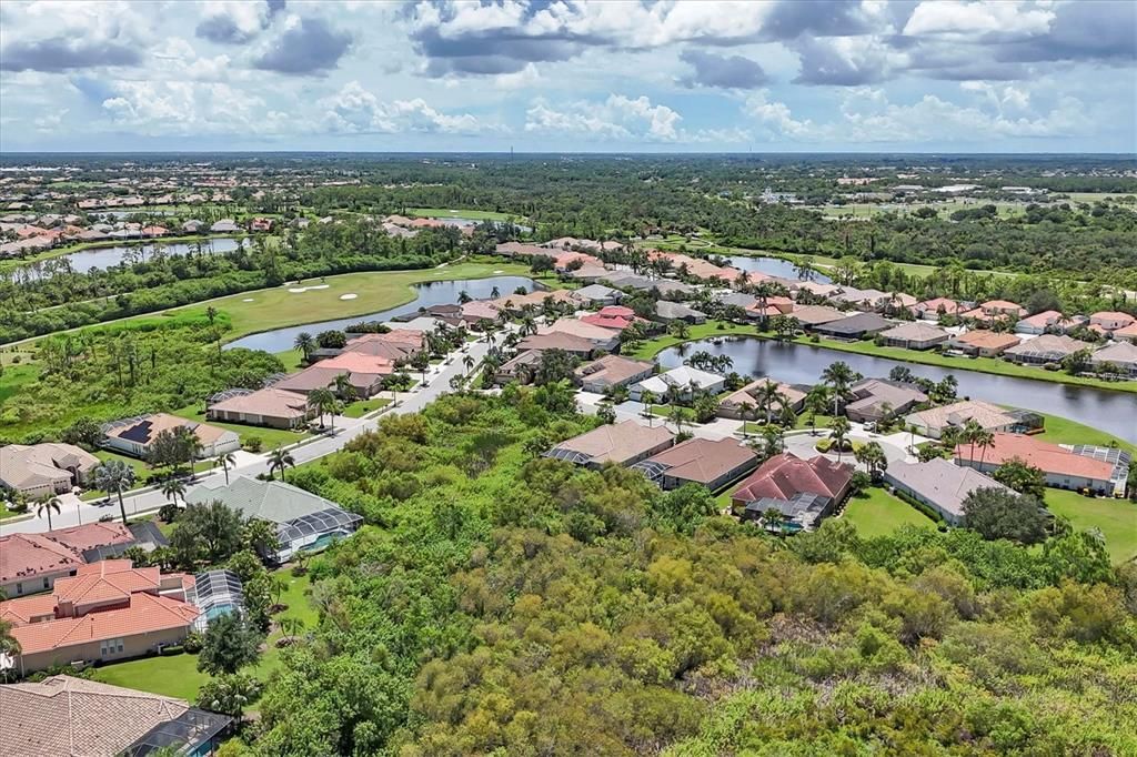 En Venta: $599,500 (3 camas, 2 baños, 2542 Pies cuadrados)