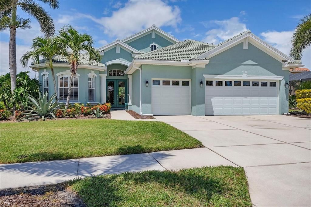 En Venta: $599,500 (3 camas, 2 baños, 2542 Pies cuadrados)