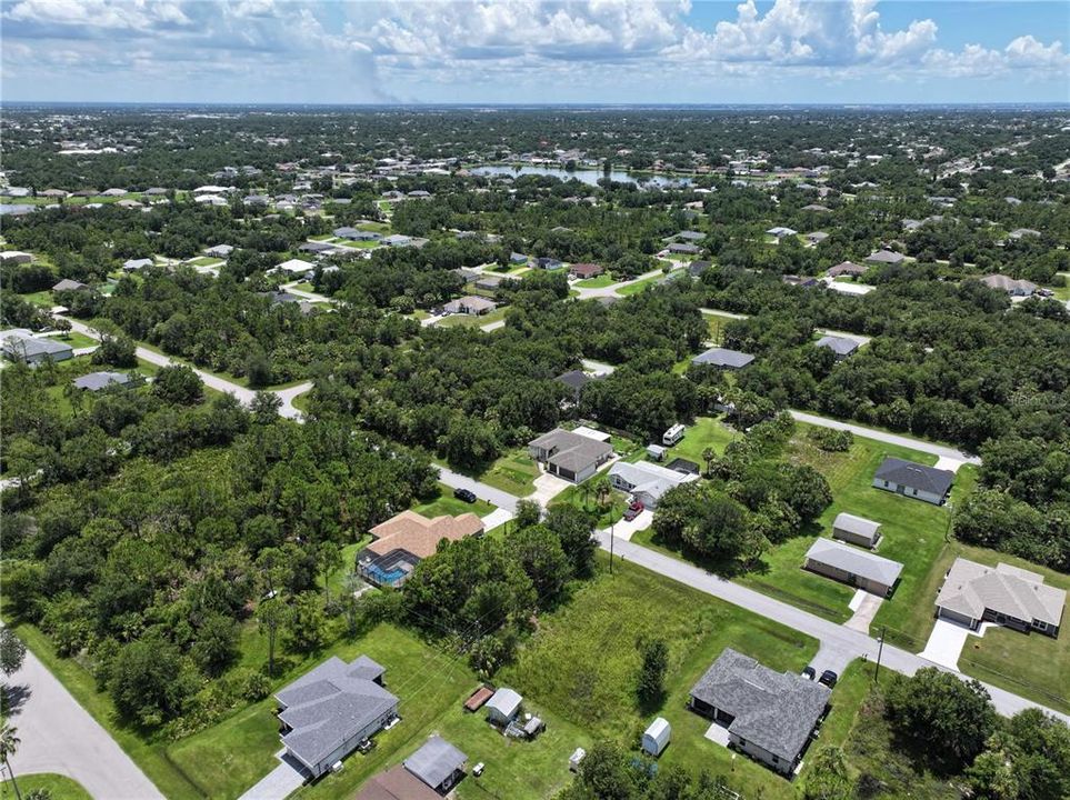 Activo con contrato: $19,900 (0.23 acres)