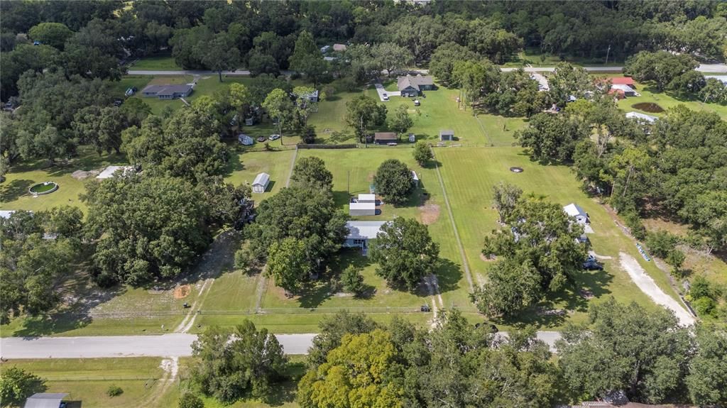 Activo con contrato: $265,000 (4 camas, 2 baños, 1512 Pies cuadrados)