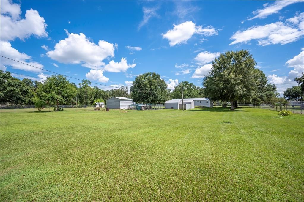 Activo con contrato: $265,000 (4 camas, 2 baños, 1512 Pies cuadrados)