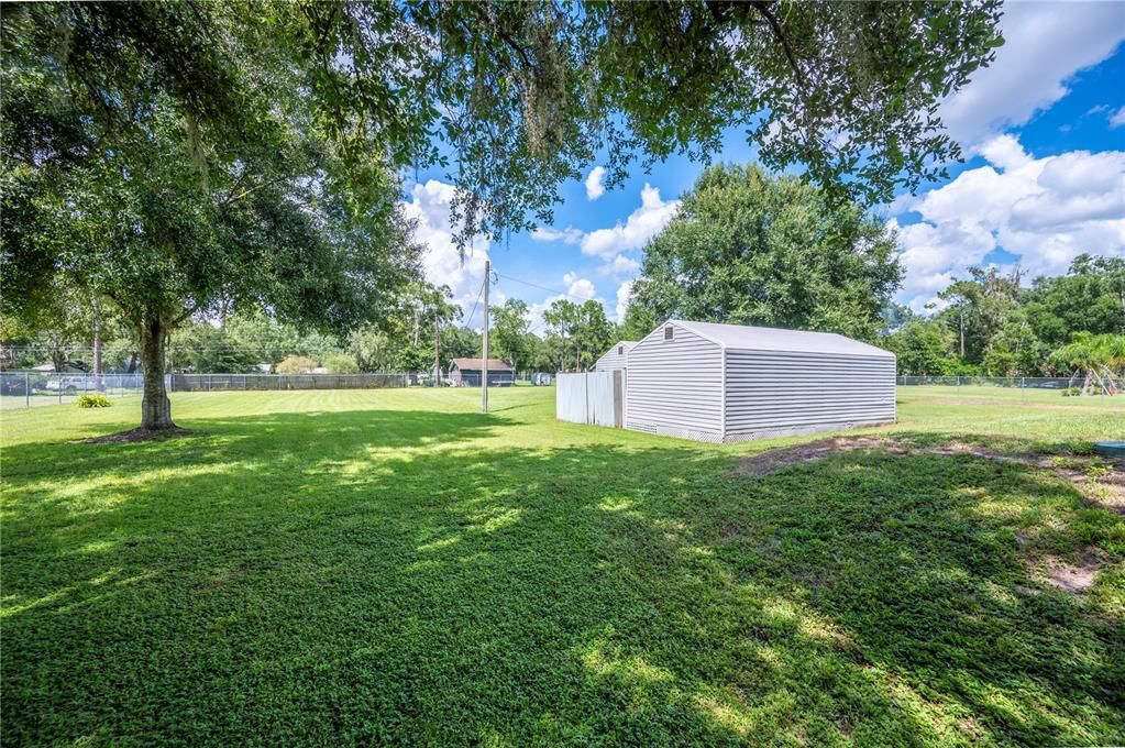 Activo con contrato: $265,000 (4 camas, 2 baños, 1512 Pies cuadrados)