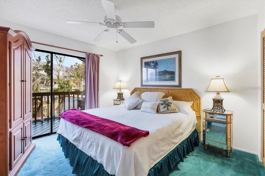 На продажу: $1,495,000 (4 спален, 3 ванн, 2165 Квадратных фут)