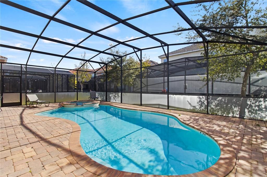 For Sale: $665,000 (7 beds, 7 baths, 3565 Square Feet)