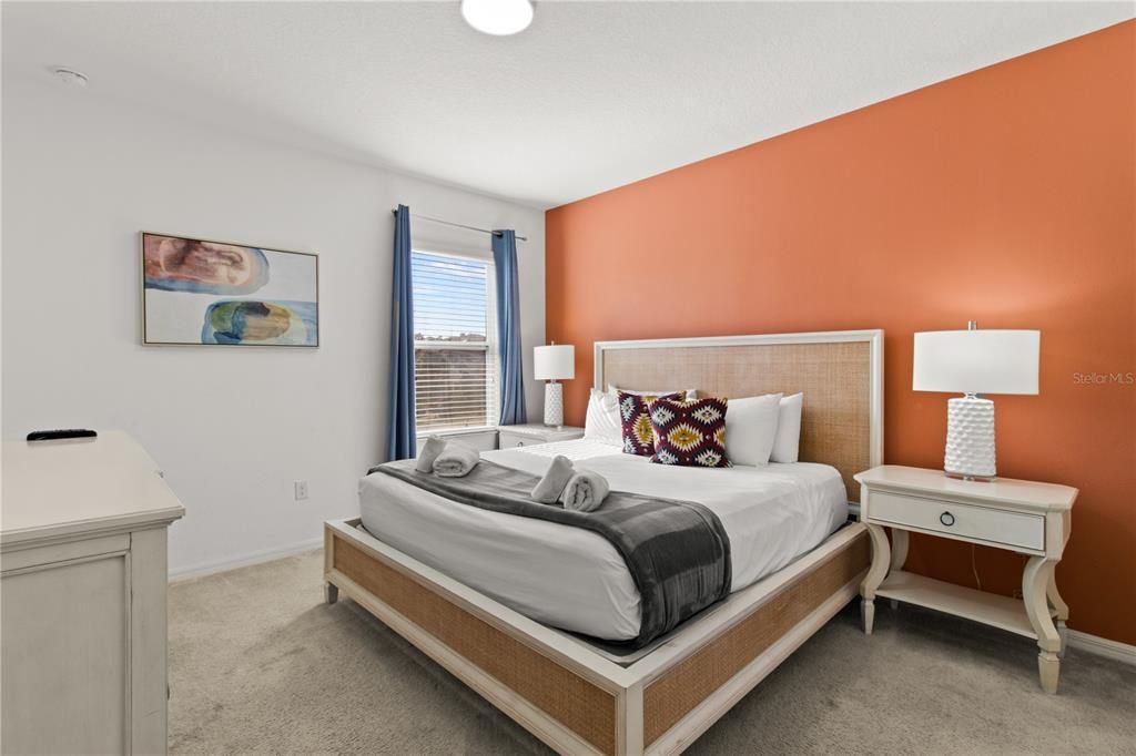 For Sale: $665,000 (7 beds, 7 baths, 3565 Square Feet)