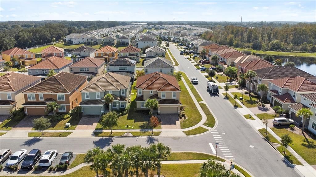 For Sale: $665,000 (7 beds, 7 baths, 3565 Square Feet)