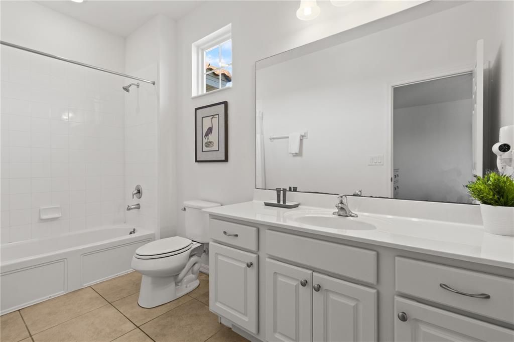 For Sale: $665,000 (7 beds, 7 baths, 3565 Square Feet)