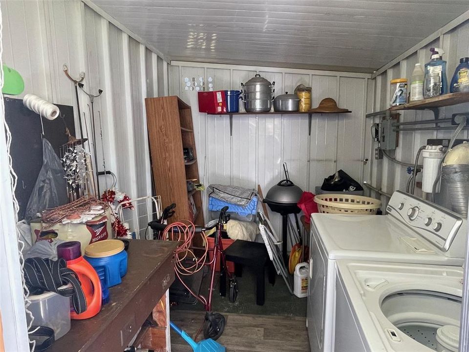 待售: $48,000 (1 贝兹, 1 浴室, 480 平方英尺)