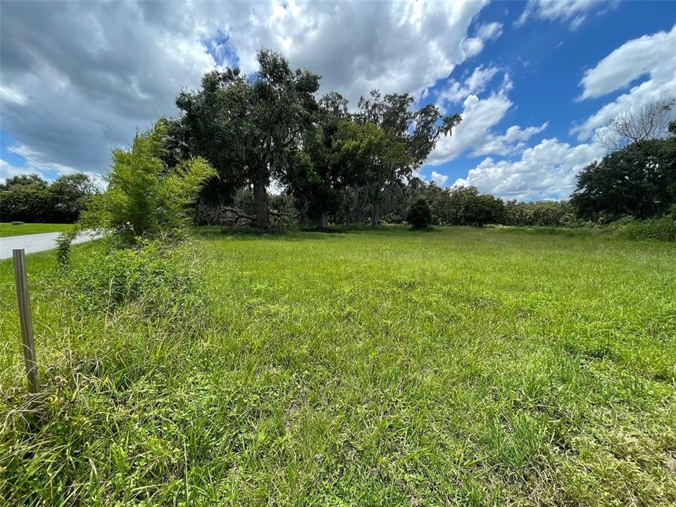 En Venta: $425,000 (4.31 acres)