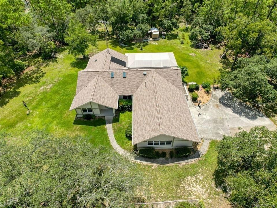 待售: $420,000 (3 贝兹, 2 浴室, 2228 平方英尺)