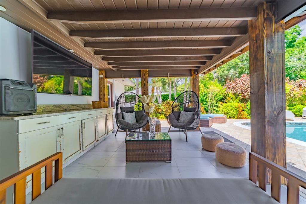 En Renta: $10,000 (3 camas, 3 baños, 2286 Pies cuadrados)