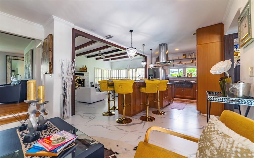 En Renta: $10,000 (3 camas, 3 baños, 2286 Pies cuadrados)