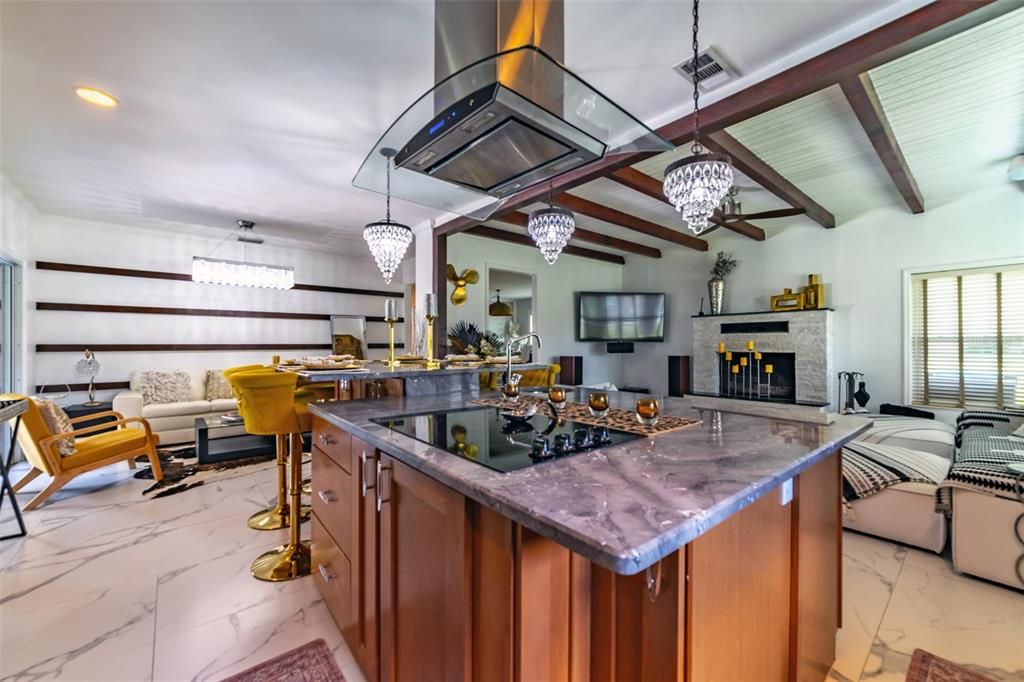 En Renta: $10,000 (3 camas, 3 baños, 2286 Pies cuadrados)