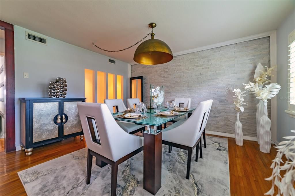 En Renta: $10,000 (3 camas, 3 baños, 2286 Pies cuadrados)