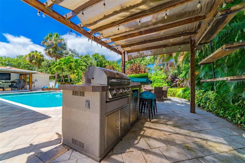 En Renta: $10,000 (3 camas, 3 baños, 2286 Pies cuadrados)