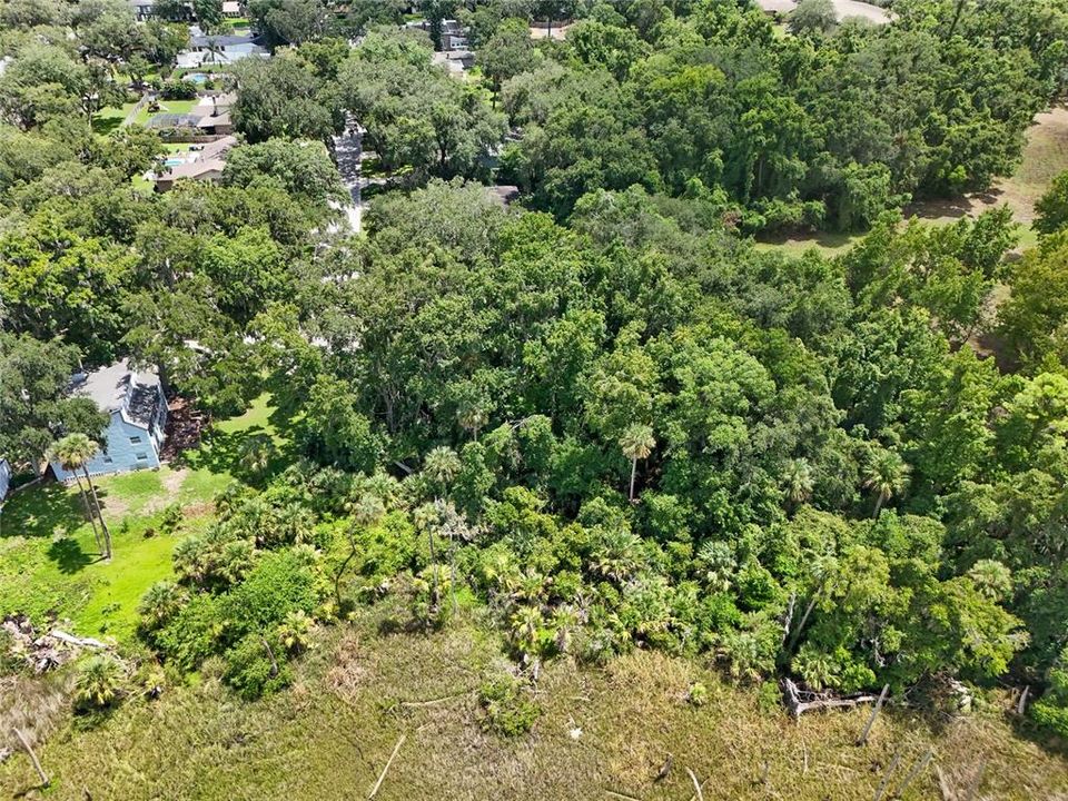 На продажу: $250,000 (3.75 acres)