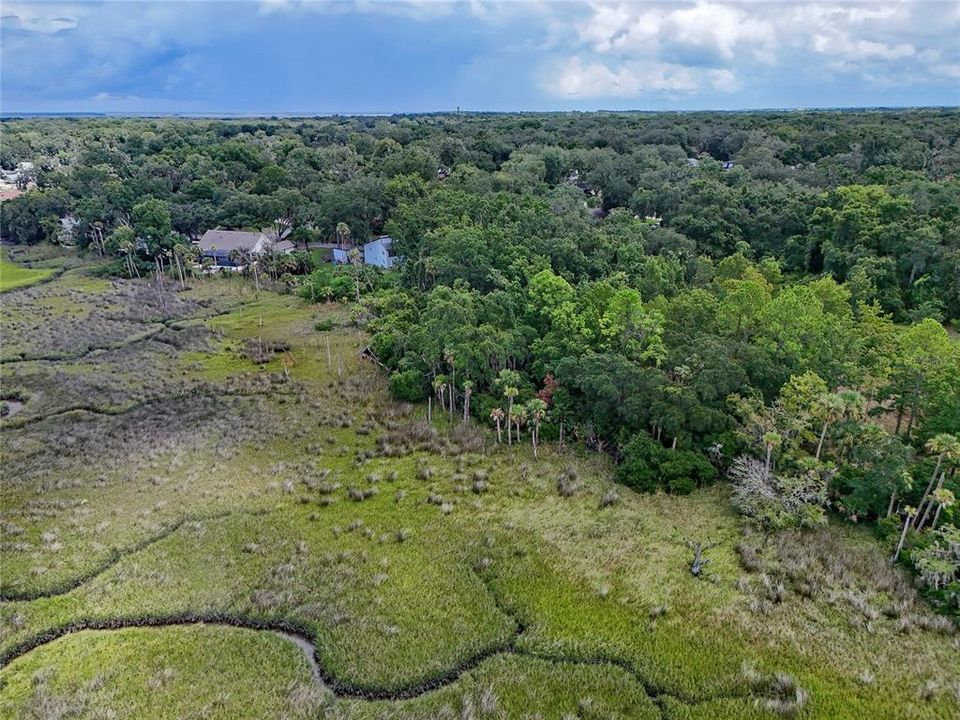 На продажу: $250,000 (3.75 acres)