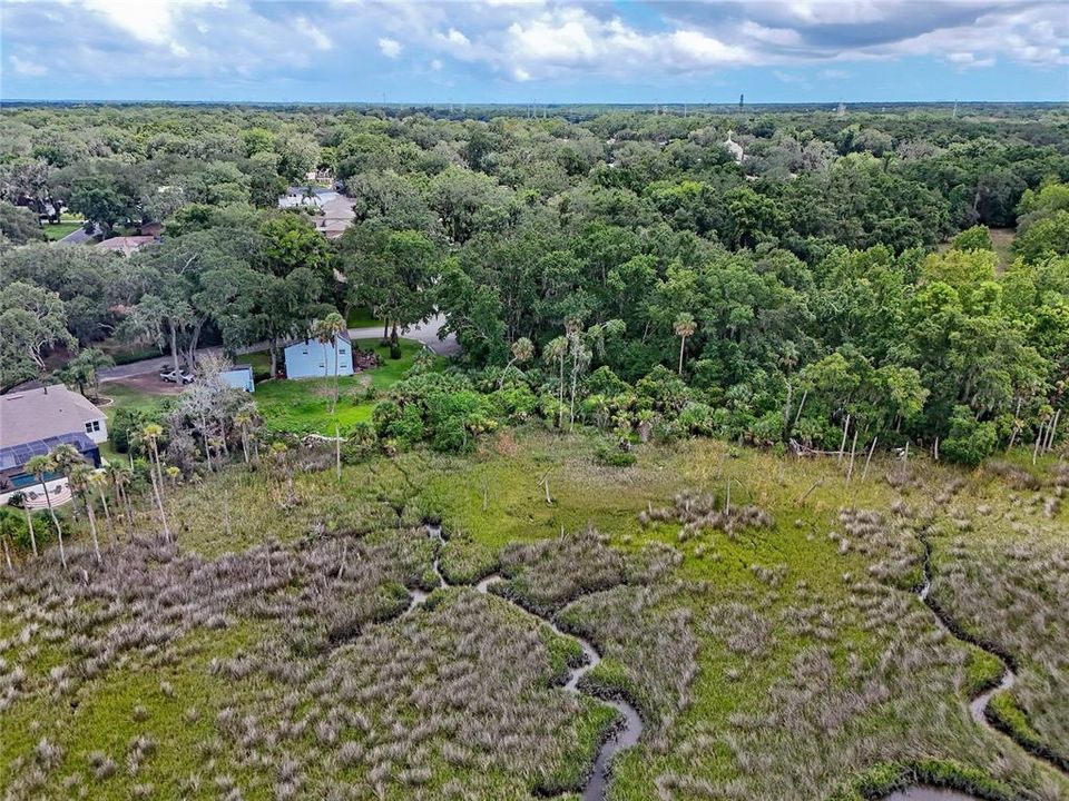 На продажу: $250,000 (3.75 acres)