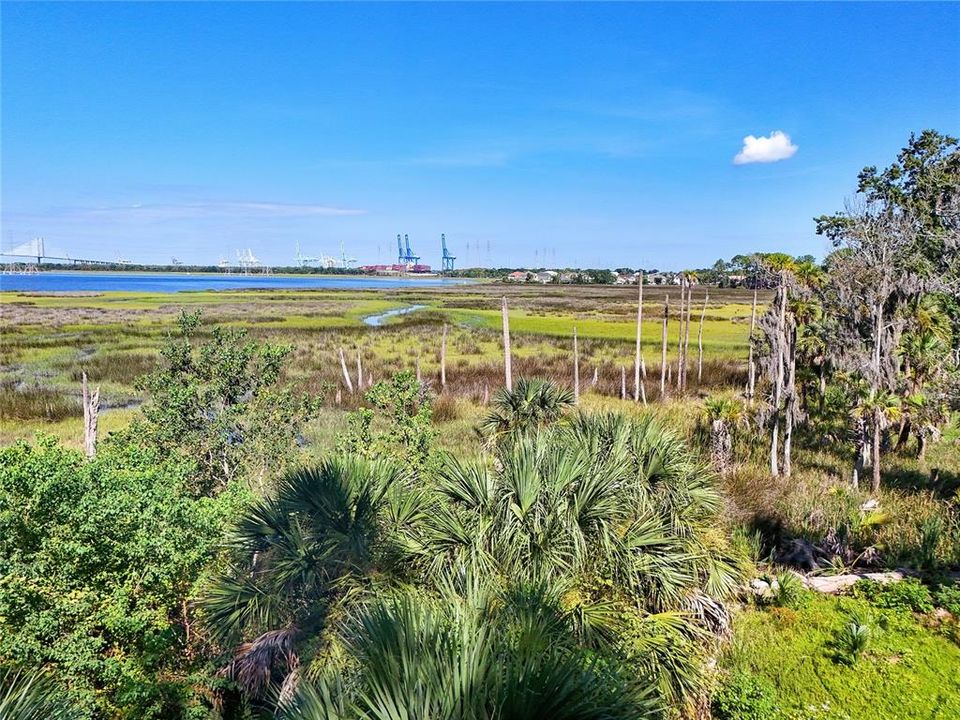 На продажу: $250,000 (3.75 acres)