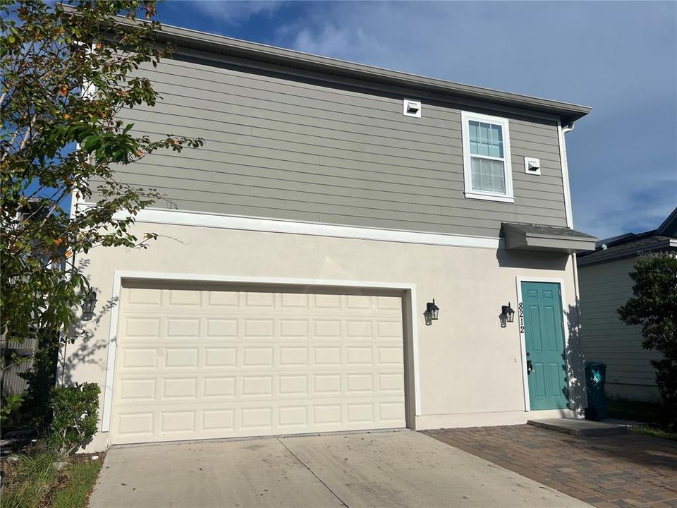 For Rent: $1,600 (1 beds, 1 baths, 650 Square Feet)