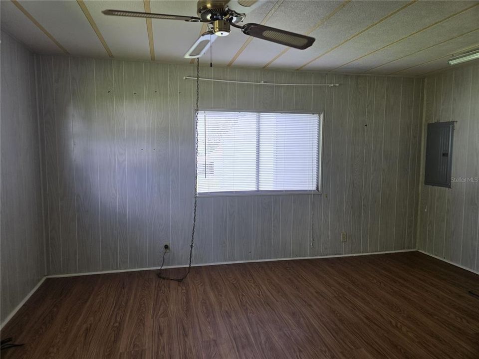 For Sale: $120,000 (2 beds, 2 baths, 1344 Square Feet)