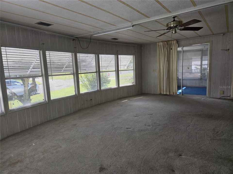 For Sale: $120,000 (2 beds, 2 baths, 1344 Square Feet)