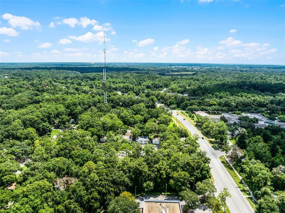 Под контрактом: $158,500 (2 спален, 1 ванн, 1160 Квадратных фут)