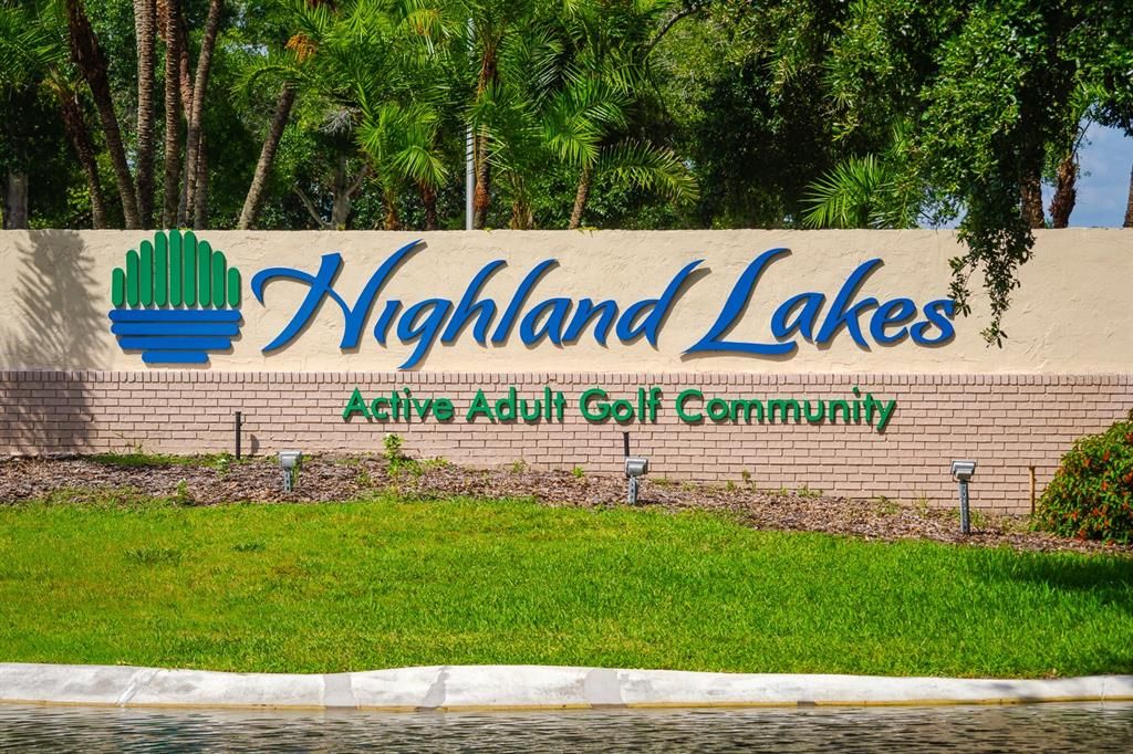 Active With Contract: $155,000 (1 beds, 1 baths, 814 Square Feet)