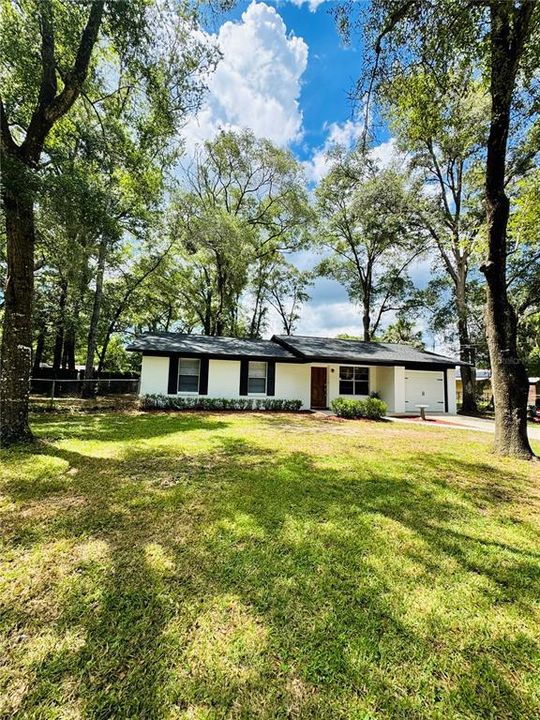 Recently Sold: $179,900 (3 beds, 1 baths, 1380 Square Feet)