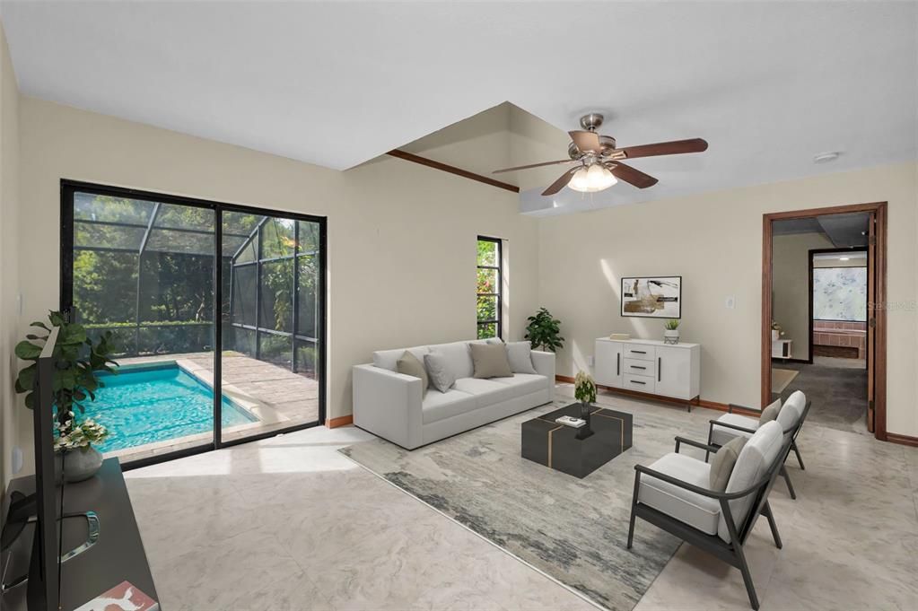 合同活跃: $594,000 (4 贝兹, 2 浴室, 2060 平方英尺)