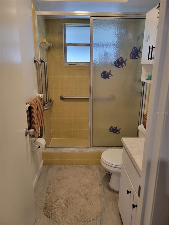 Active With Contract: $2,200 (2 beds, 2 baths, 1224 Square Feet)