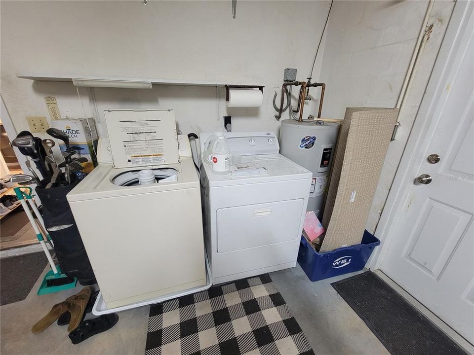 Active With Contract: $2,200 (2 beds, 2 baths, 1224 Square Feet)