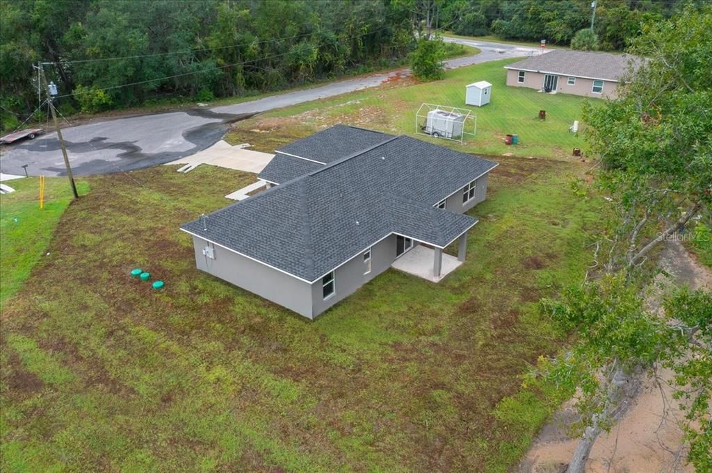 For Sale: $299,900 (4 beds, 2 baths, 1562 Square Feet)