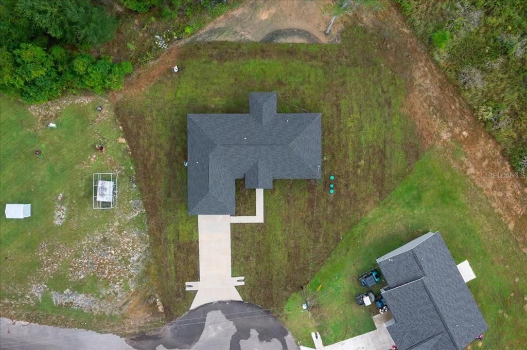 For Sale: $299,900 (4 beds, 2 baths, 1562 Square Feet)