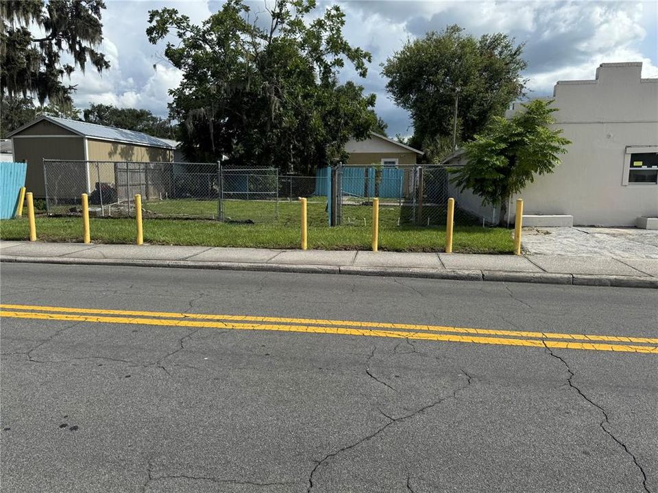 For Sale: $365,000 (0 beds, 0 baths, 2221 Square Feet)