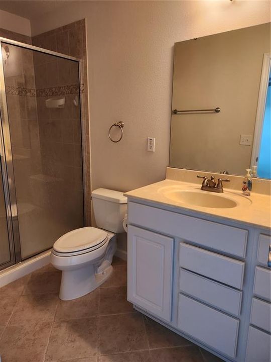 Active With Contract: $1,750 (3 beds, 2 baths, 1507 Square Feet)