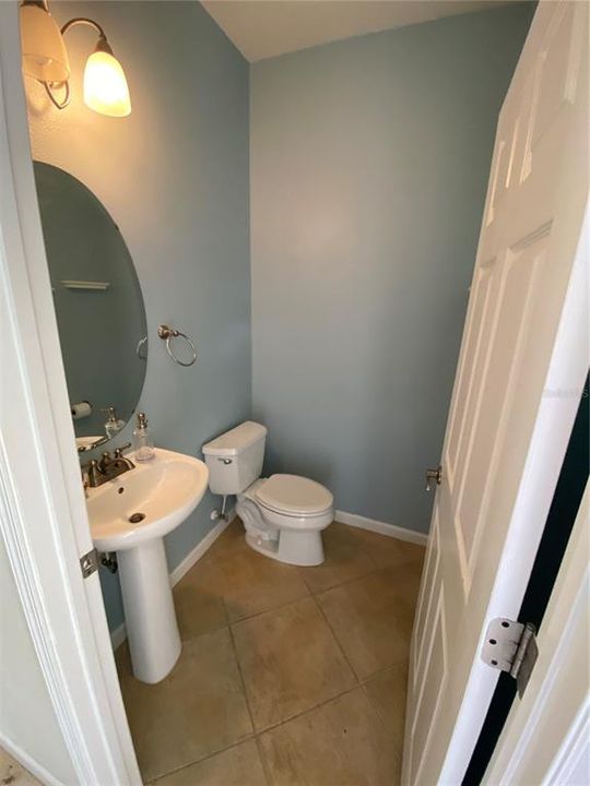 Active With Contract: $1,750 (3 beds, 2 baths, 1507 Square Feet)