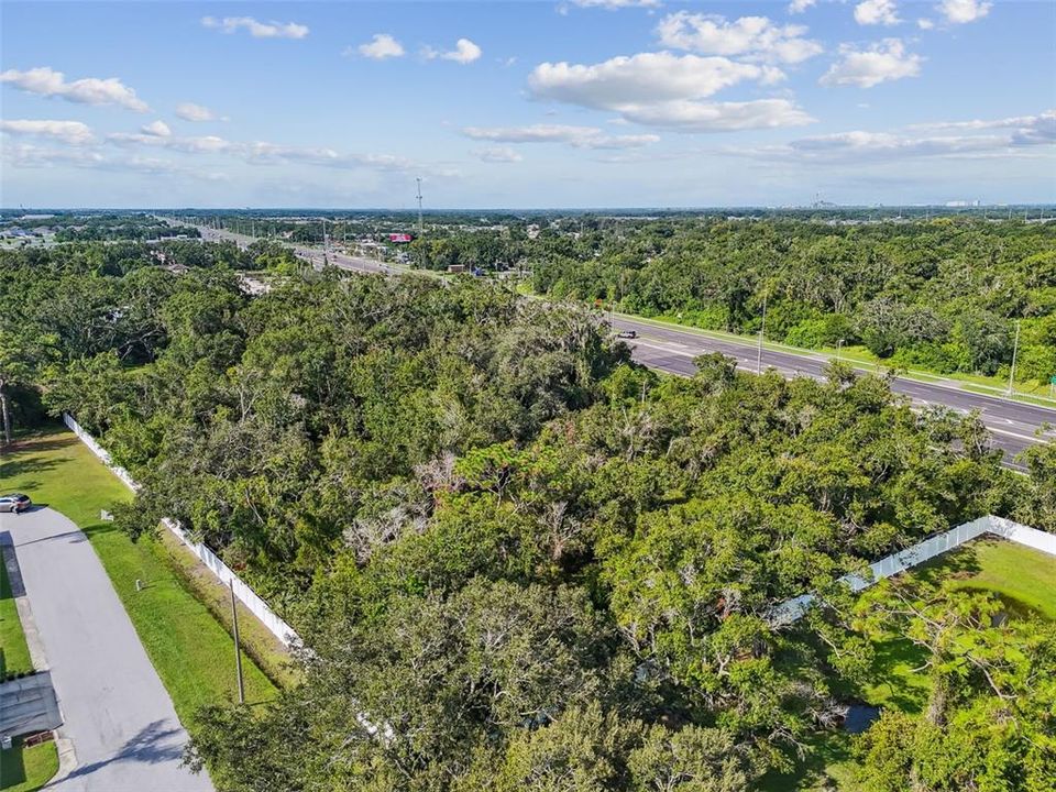 待售: $1,755,000 (1.97 acres)