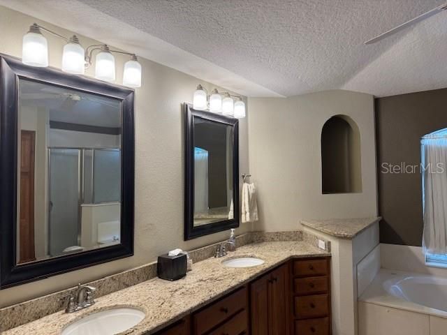 На продажу: $750,000 (4 спален, 4 ванн, 3017 Квадратных фут)