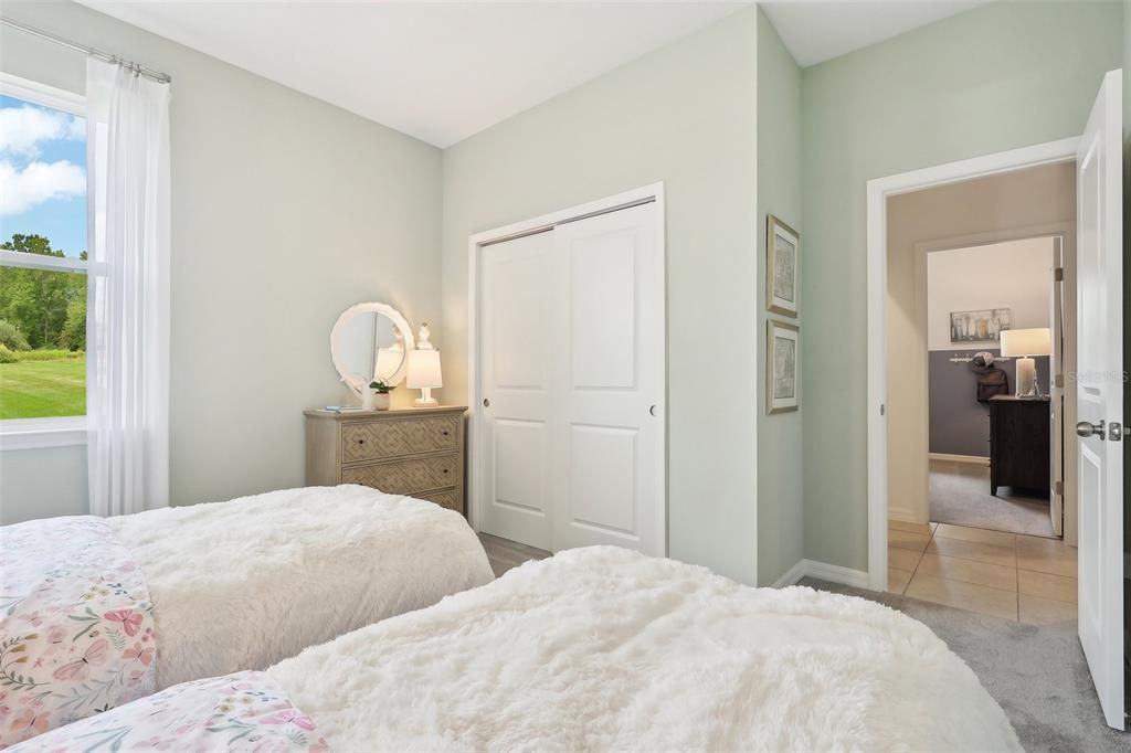 Activo con contrato: $295,990 (3 camas, 2 baños, 1589 Pies cuadrados)