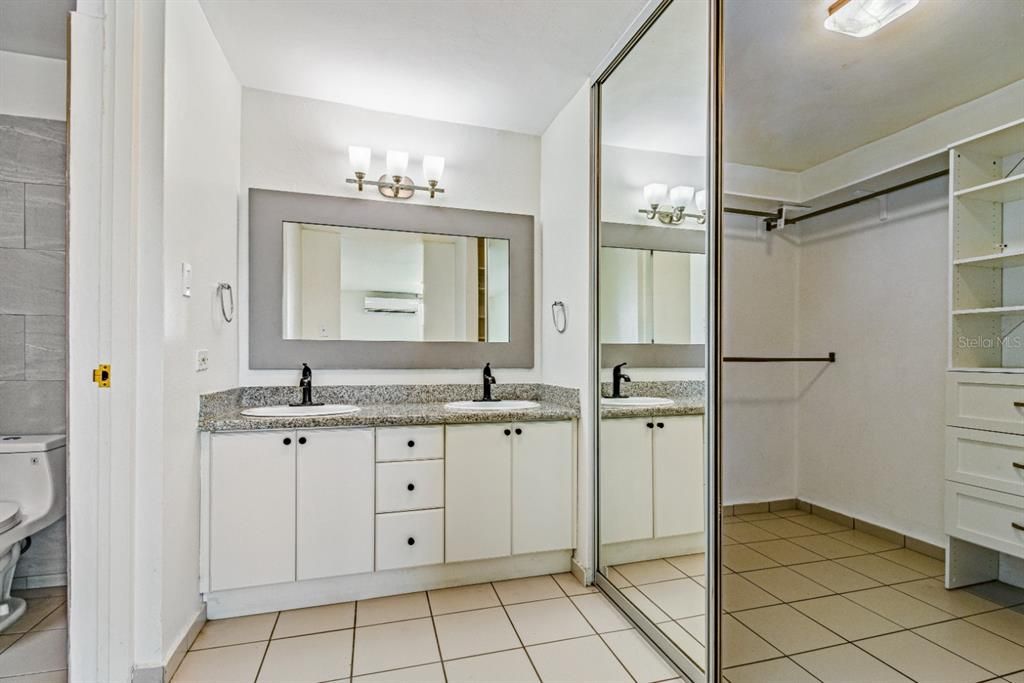 En Venta: $1,500,000 (3 camas, 2 baños, 0 Pies cuadrados)