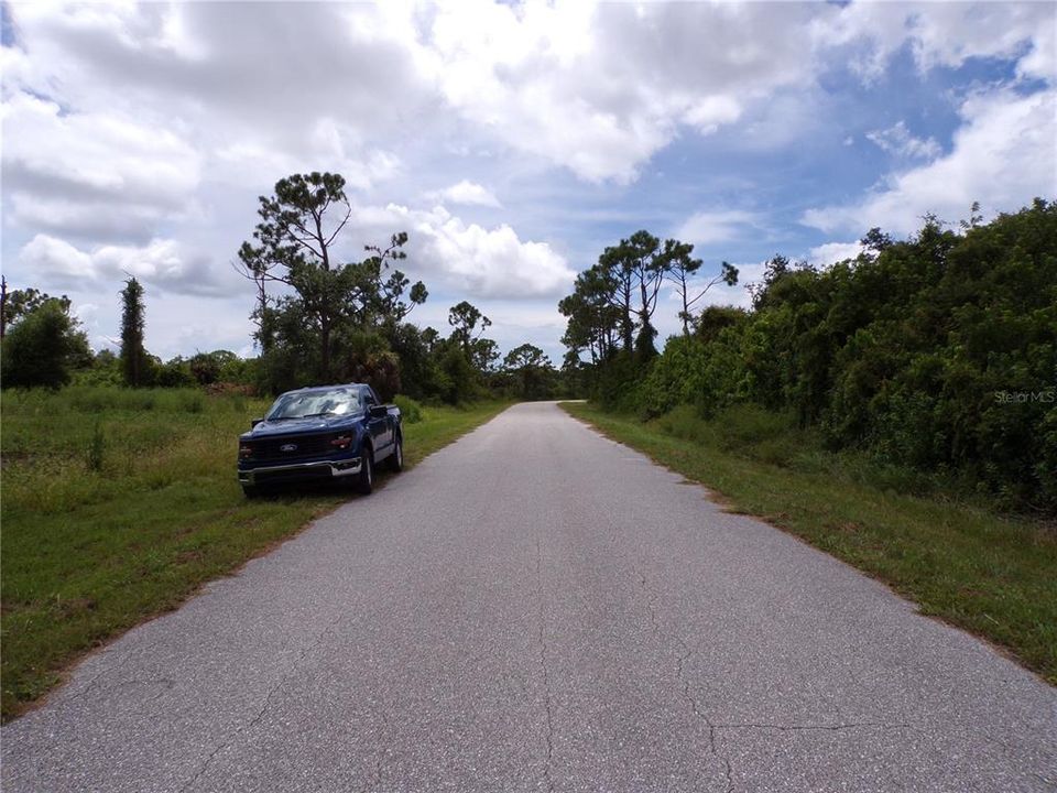 合同活跃: $16,990 (0.23 acres)