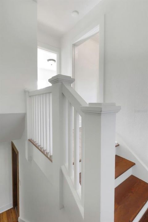 Под контрактом: $420,000 (3 спален, 2 ванн, 1620 Квадратных фут)